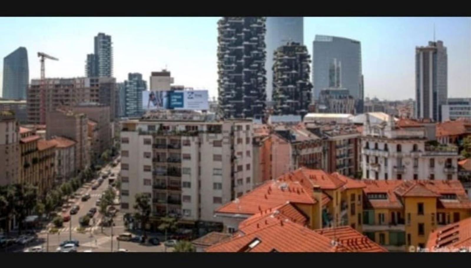 "La Milanese" Modern Apartment, 100 Meters From Metro Isola Exterior photo