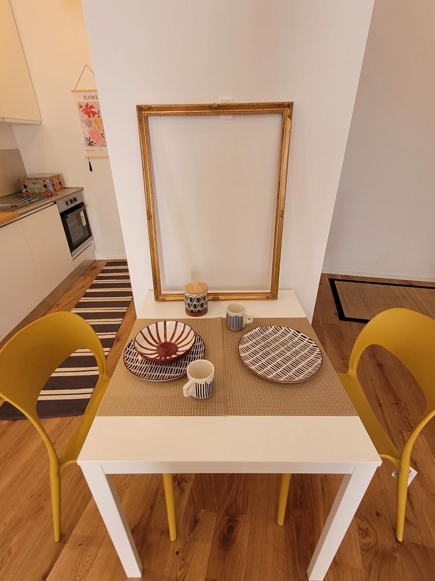 "La Milanese" Modern Apartment, 100 Meters From Metro Isola Exterior photo